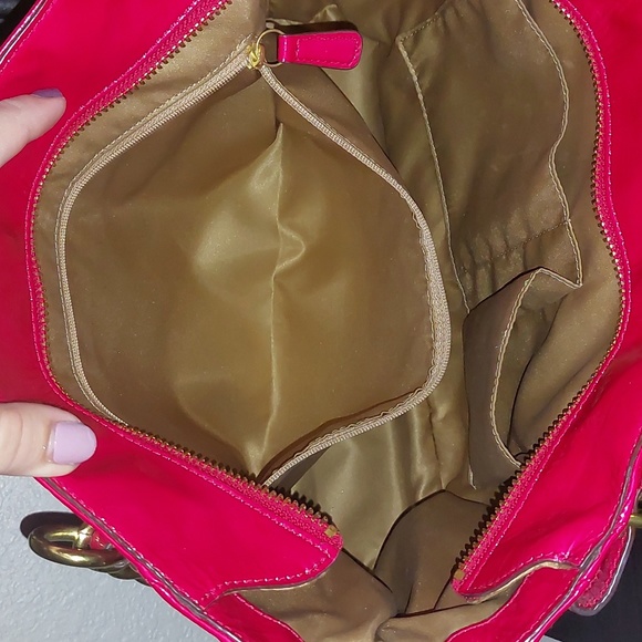 Beautiful Coach Purse - Picture 12 of 17